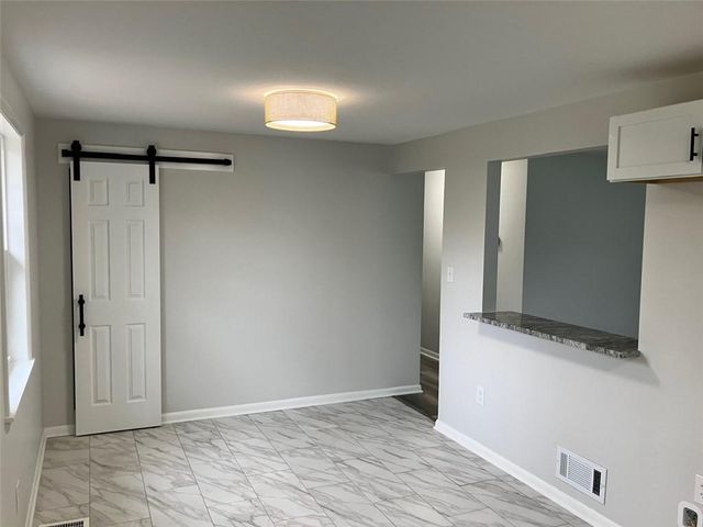 3160 Cleveland Avenue, Kansas City, KS 66104