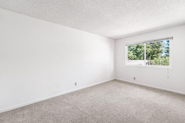 22821 Longdown Road, Cupertino, CA 95014