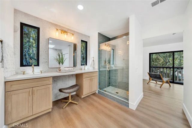 25031 Castlewood, Lake Forest, CA 92630