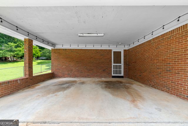 6073 Terry Lane, Austell, GA 30168