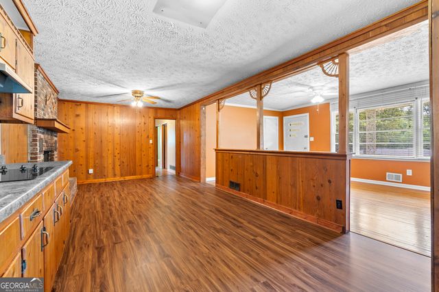 6073 Terry Lane, Austell, GA 30168