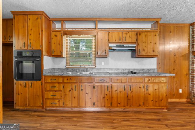 6073 Terry Lane, Austell, GA 30168