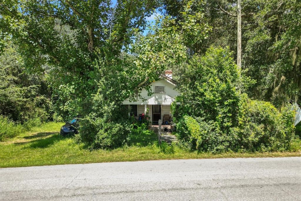 3076 COUNTY ROAD 202, Oxford, FL 34484