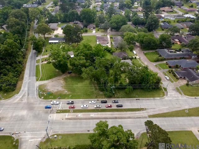 1348 Staring Ln, Baton Rouge, LA 70810