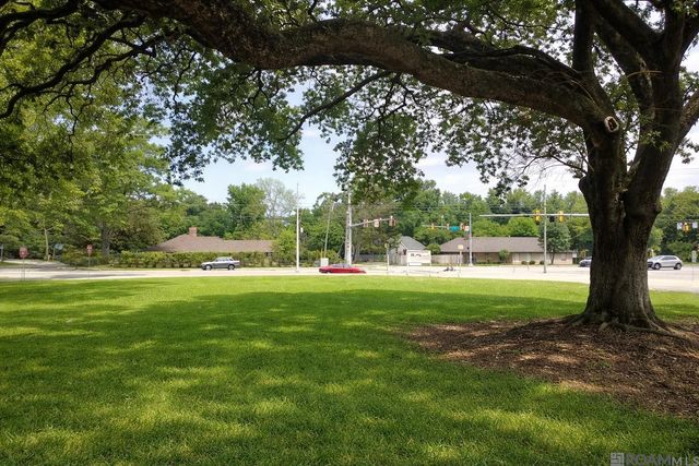1348 Staring Ln, Baton Rouge, LA 70810