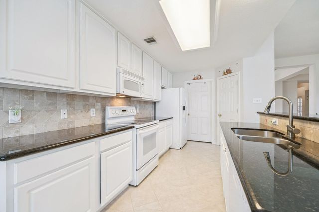 5543 Morgan Park Lane, Sugar Land, TX 77479