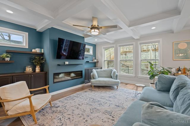 3443 Ault View Avenue, Cincinnati, OH 45208