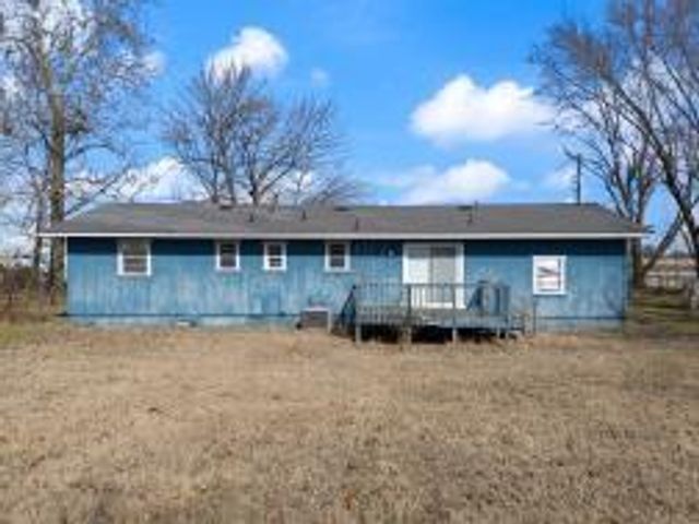 1303 Kendrick Avenue, Springdale, AR 72764