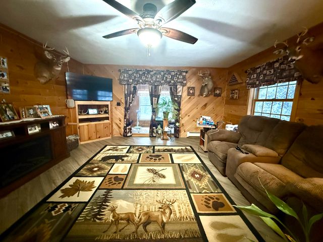 96 Trail Road, Malone, NY 12953