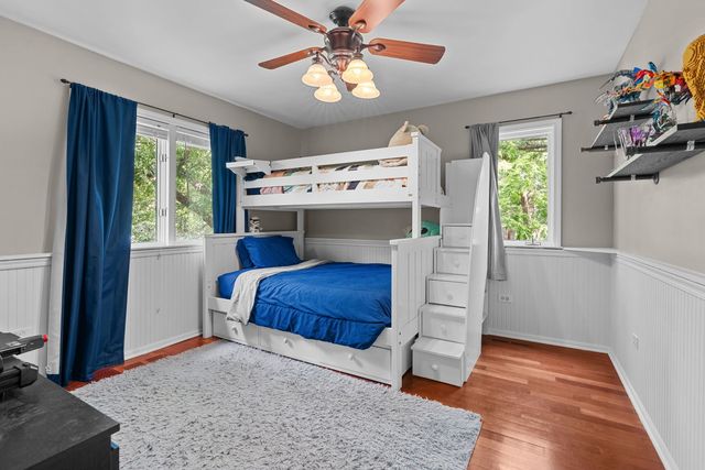 216 HICKORY Road, Oakwood Hills, IL 60013