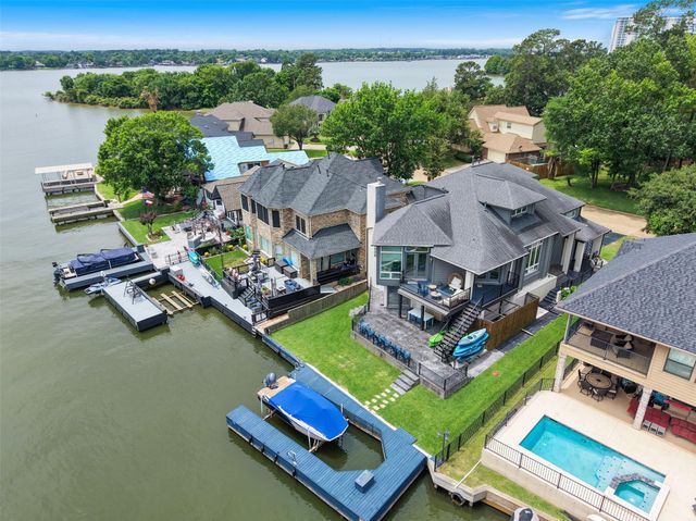 3362 Desert Inn Drive, Montgomery, TX 77356
