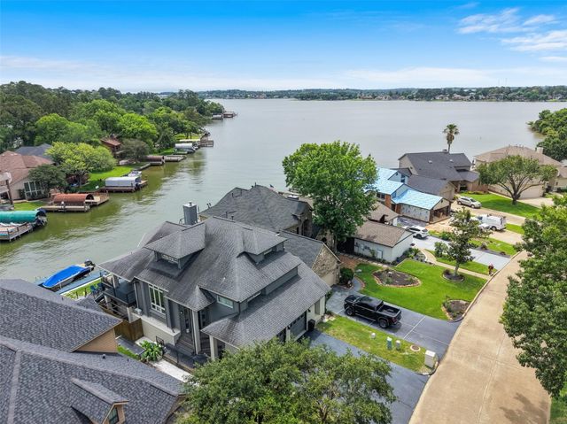 3362 Desert Inn Drive, Montgomery, TX 77356