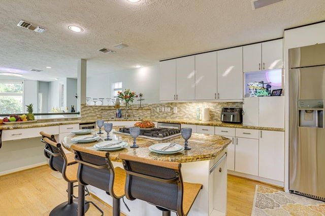 3362 Desert Inn Drive, Montgomery, TX 77356