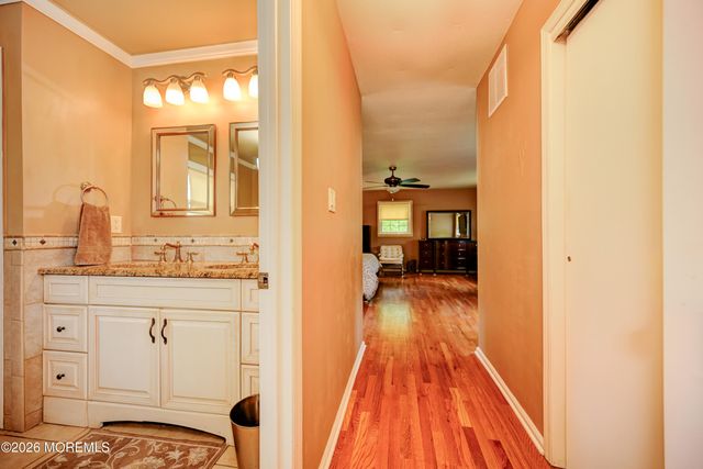 40 Woodstock Place, Freehold, NJ 07728