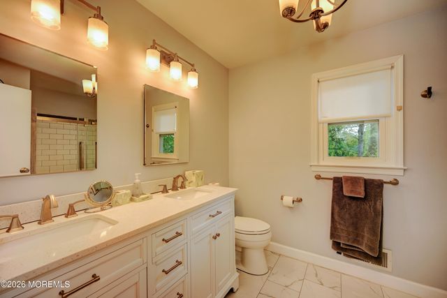 40 Woodstock Place, Freehold, NJ 07728