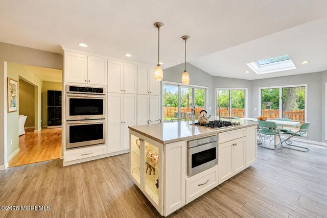 40 Woodstock Place, Freehold, NJ 07728