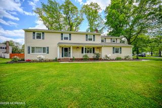 40 Woodstock Place, Freehold, NJ 07728