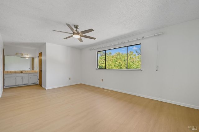 3480 Bergesen Ct, Kelseyville, CA 95451