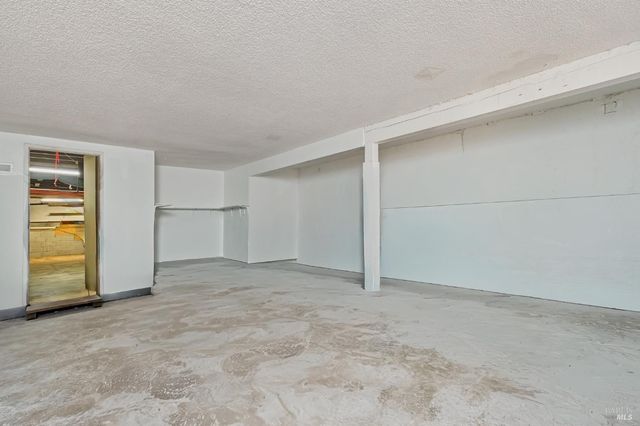 3480 Bergesen Ct, Kelseyville, CA 95451