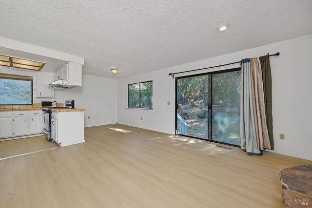 3480 Bergesen Ct, Kelseyville, CA 95451