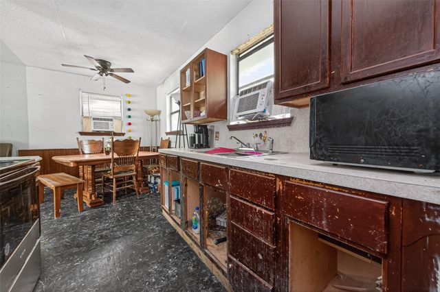 156 County Road 3709b, Splendora, TX 77372