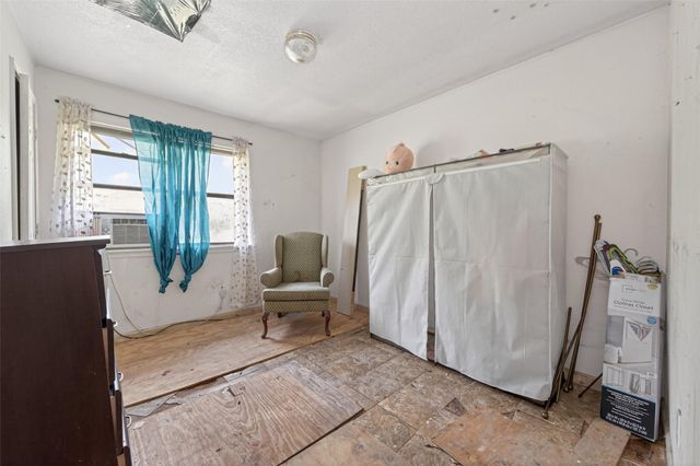 156 County Road 3709b, Splendora, TX 77372