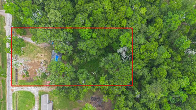 156 County Road 3709b, Splendora, TX 77372