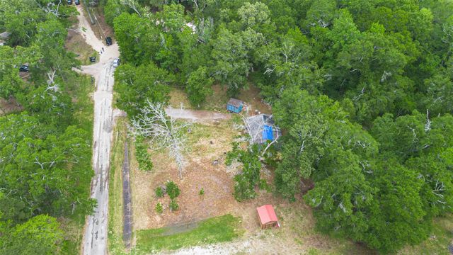 156 County Road 3709b, Splendora, TX 77372