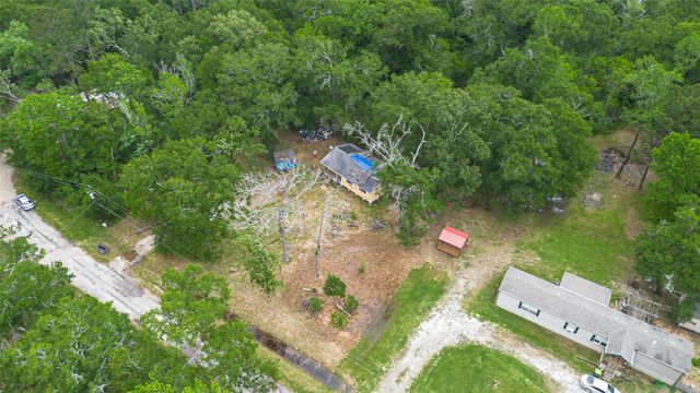 156 County Road 3709b, Splendora, TX 77372