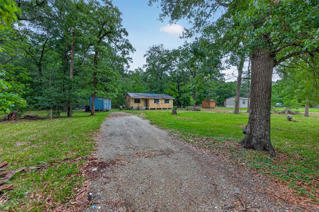 156 County Road 3709b, Splendora, TX 77372