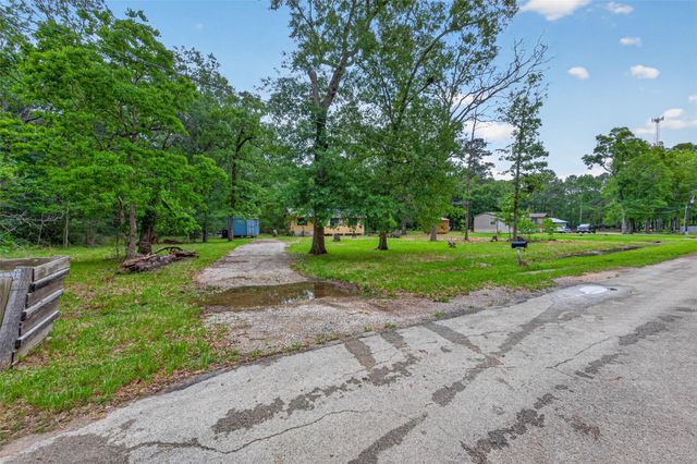 156 County Road 3709b, Splendora, TX 77372