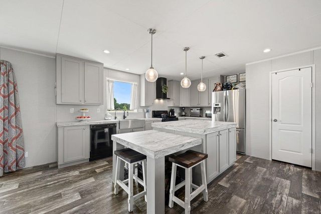 858 County Road 154, Georgetown, TX 78626