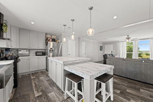 858 County Road 154, Georgetown, TX 78626