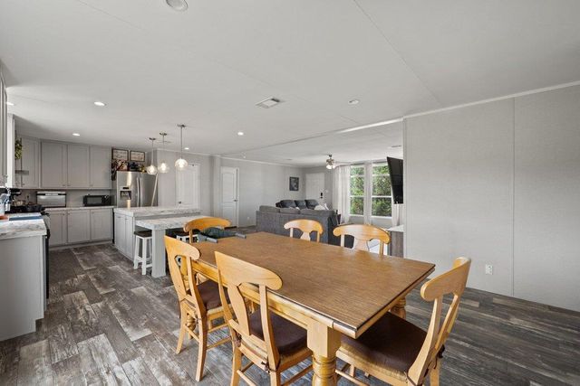 858 County Road 154, Georgetown, TX 78626