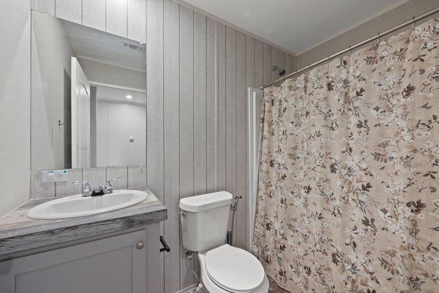 858 County Road 154, Georgetown, TX 78626