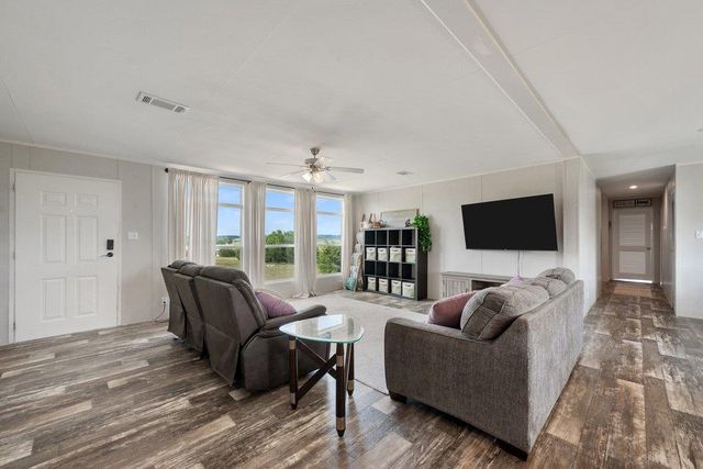 858 County Road 154, Georgetown, TX 78626
