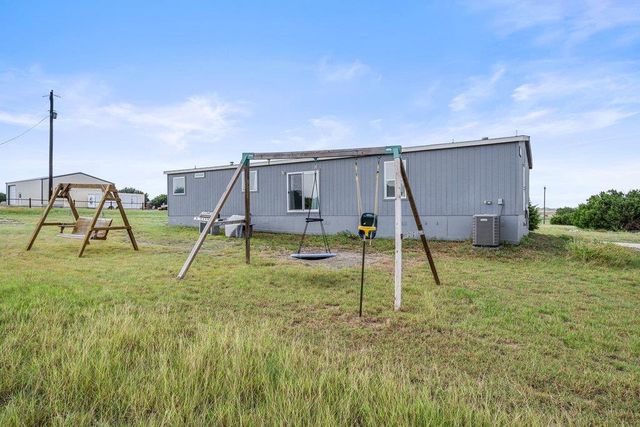 858 County Road 154, Georgetown, TX 78626