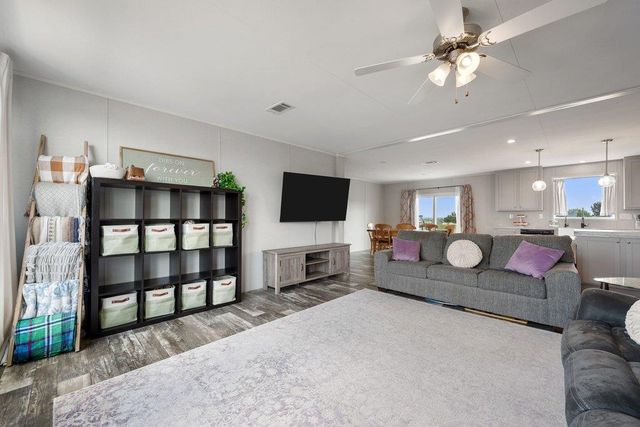 858 County Road 154, Georgetown, TX 78626
