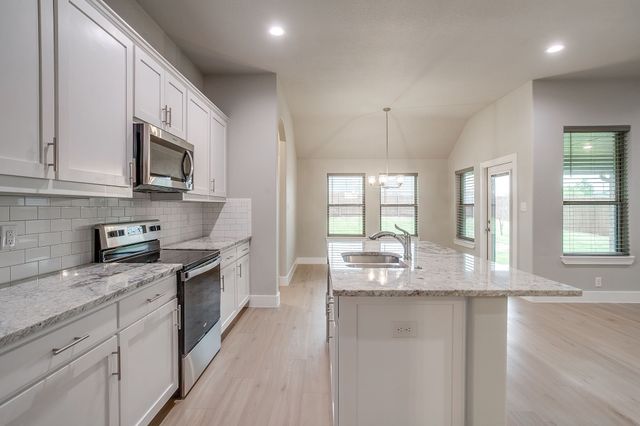 836 Mesa Vista, Crowley, TX 76036