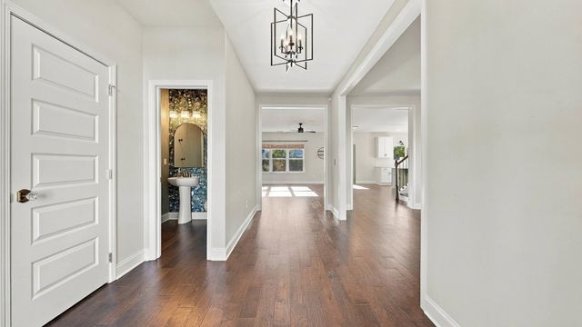1648 Buttonwood Loop, Chattanooga, TN 37421