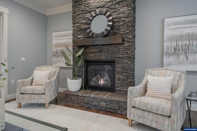 5190 NE North Park Ct, Albany, OR 97321