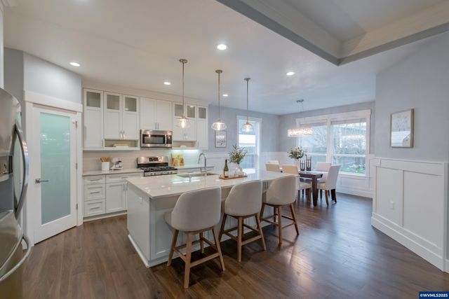 5190 NE North Park Ct, Albany, OR 97321