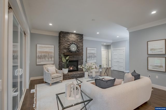 5190 NE North Park Ct, Albany, OR 97321