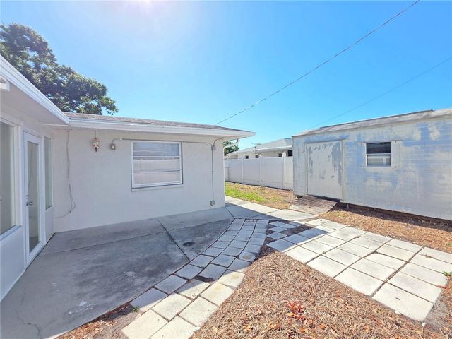 1770 ELM DRIVE, Venice, FL 34293