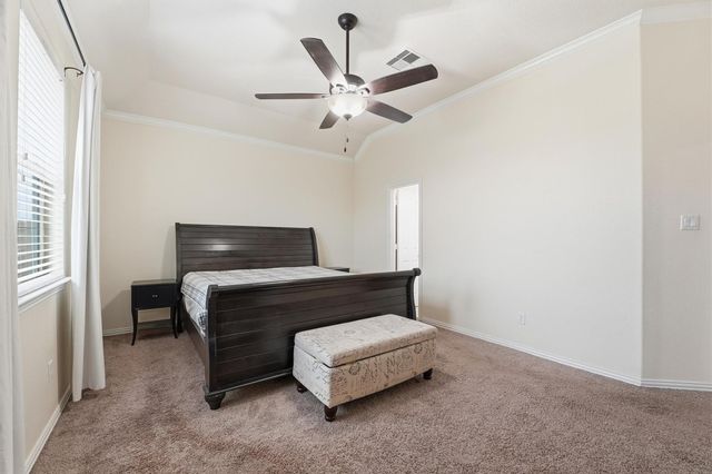 114 Avery Springs Lane, Dickinson, TX 77539