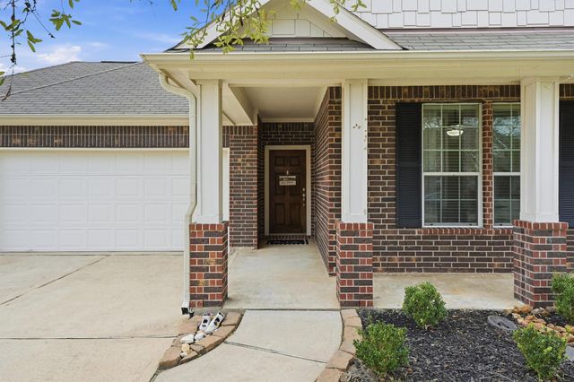 114 Avery Springs Lane, Dickinson, TX 77539