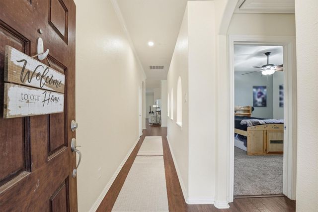 114 Avery Springs Lane, Dickinson, TX 77539