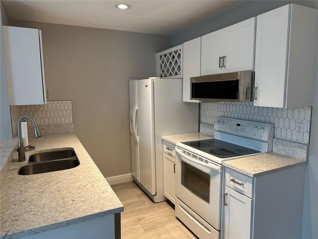 727 SUGAR BAY WAY 207, Lake Mary, FL 32746