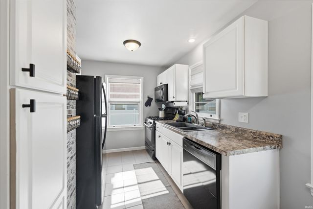 1815 Cherokee Road, Fort Wayne, IN 46808