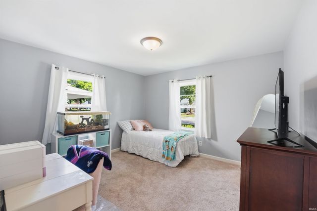 1815 Cherokee Road, Fort Wayne, IN 46808